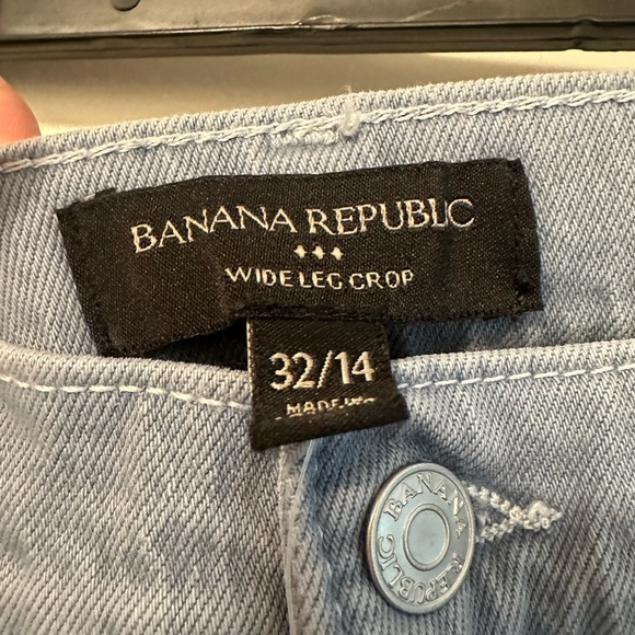 NWT: Banana Republic Wide Leg Crop Jeans - Picture 8 of 8